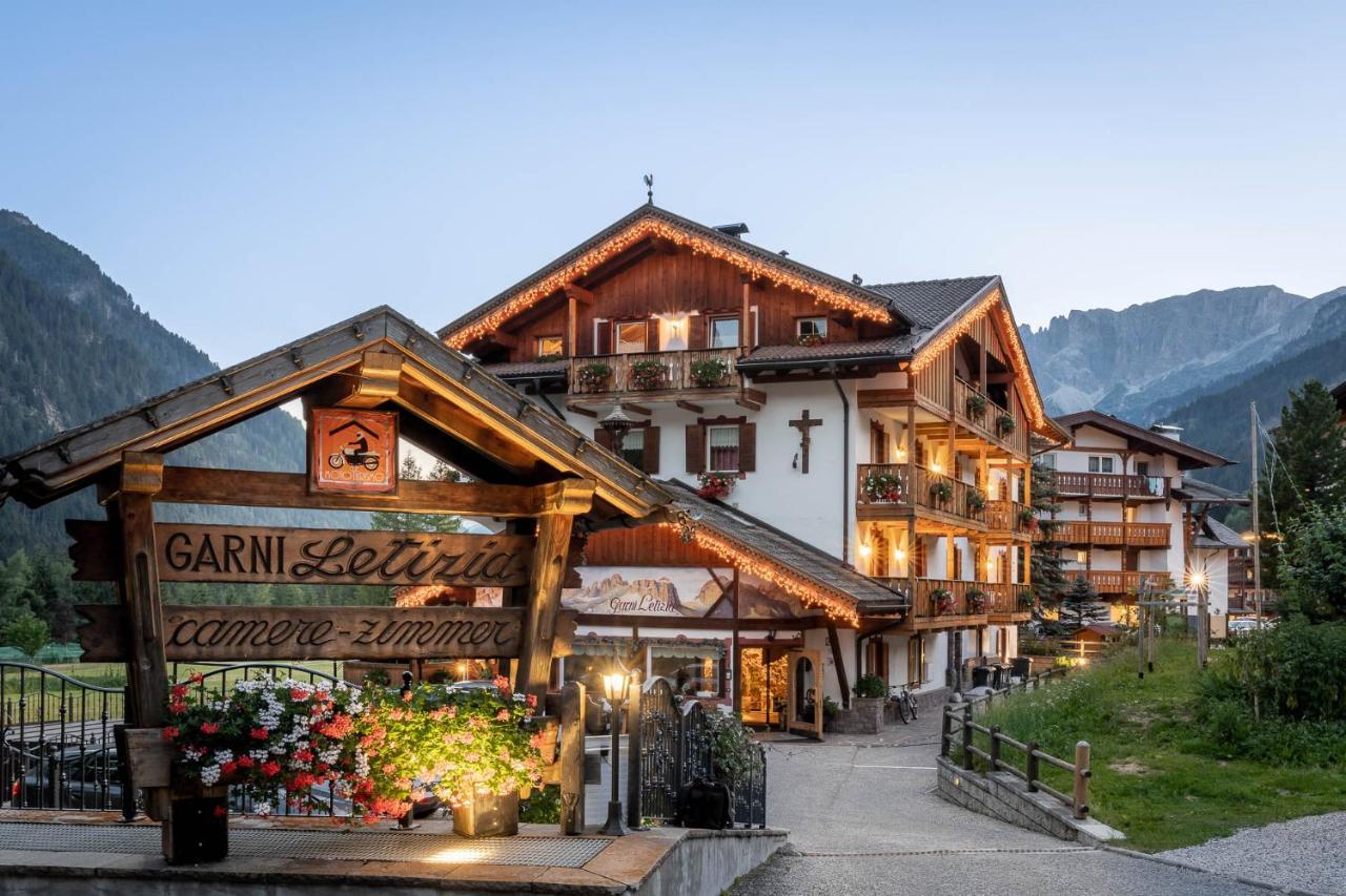 Garni Letizia Acomodação com café da manhã Campitello di Fassa Exterior foto